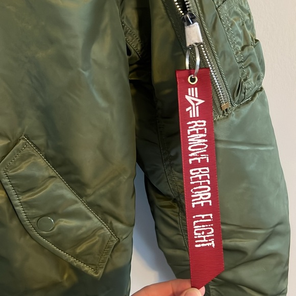 Alpha Industries Bomber (Sage Green) NWT - Picture 5 of 6